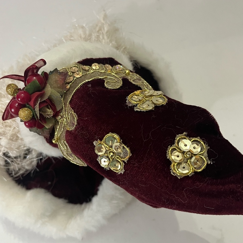 Santa Claus Decor with Velvety Hat, Christmas Holiday Decor - Picture 5 of 6